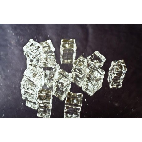cubes de glace transparente